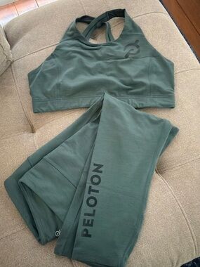Peloton x Outdoor Voices Deep Green Workout Set — Sports Bra & Leggings
